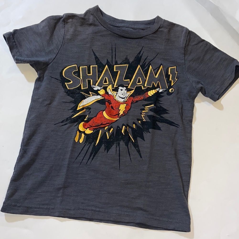 VTG, Justice League Shazam Boy Shirt Size XS (4-5)